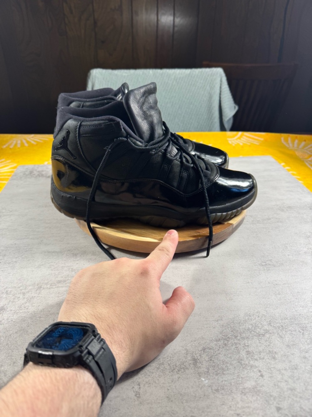 Jordan 11 Retro High Cap And Gown Size 12 Mens - Picture 3 of 9